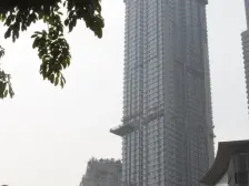 解放碑CBD次新小区高层朝南大三室看江客厅开间大