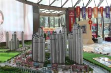 逍遥津旁,地铁口,户型方正,采光好,A区环境好