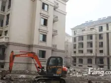 阳光悦湖豪苑 4房 毛坯 户型方正 采光好。