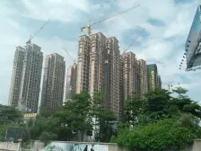 星星凯旋 精装三房 高层南向 望小区花园 近地铁