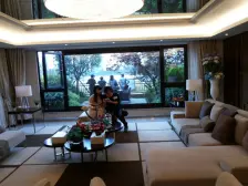 前后花园 带地下室 精装修 拎包入住 随时看房