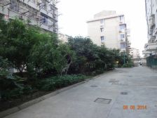 本房户型格局好,采光好,业主诚心出售。满五唯一。。