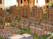 三联排别墅西边套,毛坯,带大花园。。。