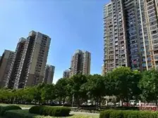 中海洋房,带入户花园,满五年v一,带两个南阳台,此房满五