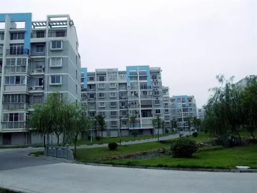小区相关图