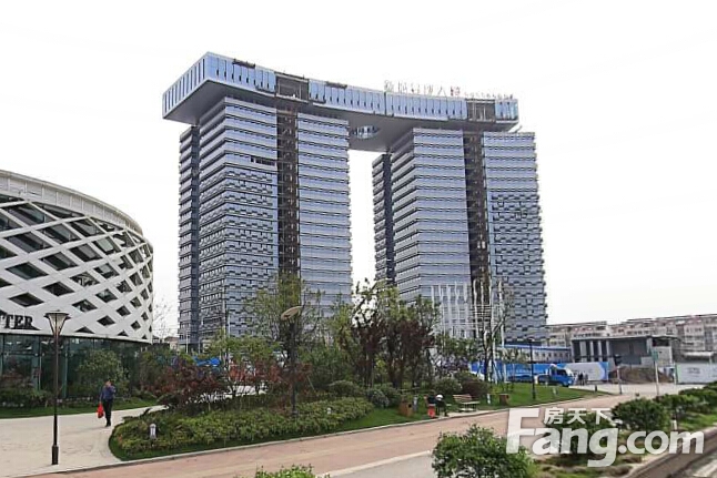 明发新城中心实景图