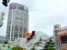 市区 高层电梯房 朝南楼层 精装修 两车位