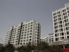 薛店广场旁边位置好,业主急售,看房方便,采光好