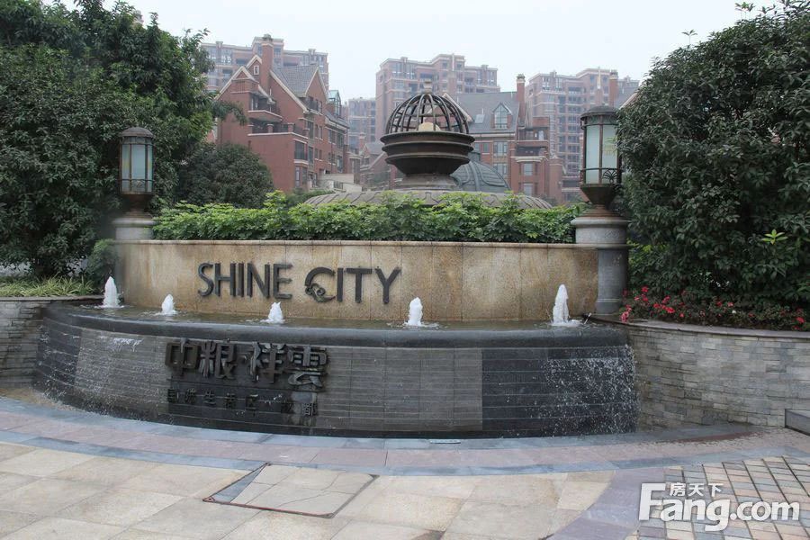 小区相关图