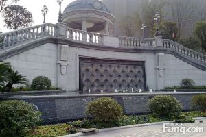 中粮祥云一期4室1厅东南