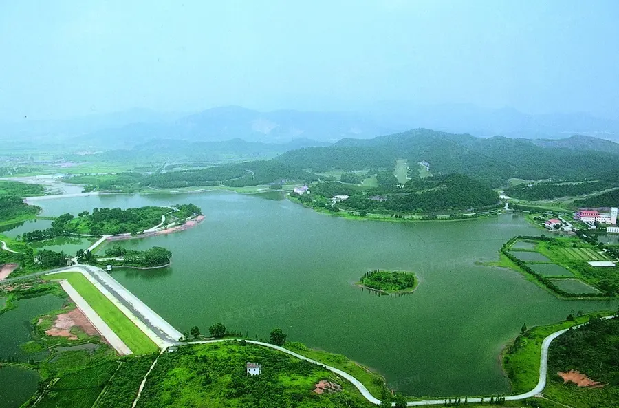 美的鹭湖森林度假区