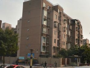 沙河凤凰城4室1厅东
