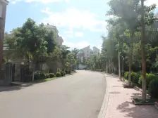 凤凰御景叠拼洋房 四室精装房 带家具家电