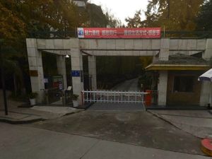 置信丽都花园B区3室1厅西