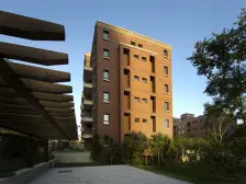 宏都一楼下跃 精装修可拎包入住 实得面积大