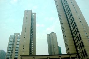 赏洋湖美景游洋湖水街3号地铁洋湖新城站