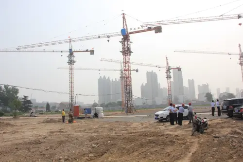 金都世家实景图项目挖槽施工实景图（2015-6-24）