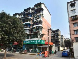 为民路47号2室1厅东北