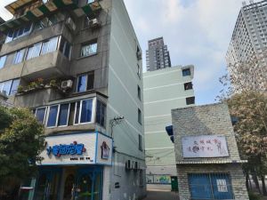 双栅子街51号3室1厅东南