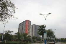 商ye类别墅,边套三边花园 地上三层地下两层 诚售