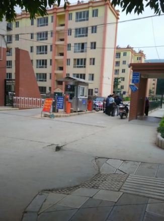 昆重小区实景图
