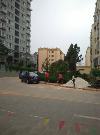 昆重小区实景图