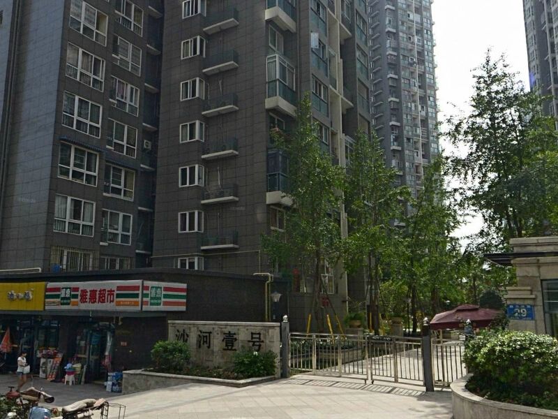 小区相关图