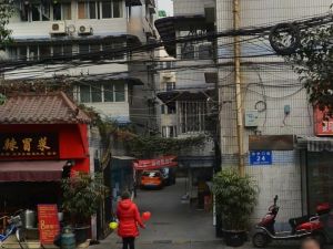 西华门街24号院 3室2厅 东