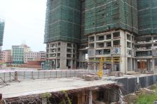 户型方正使用率高,电梯房居住方便
