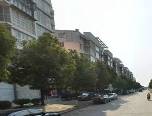 江南人家业主回老家诚心出售楼层好户型方正