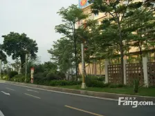 东港城毛坯高层朝南湖景三房 采光一绝 视野开阔!