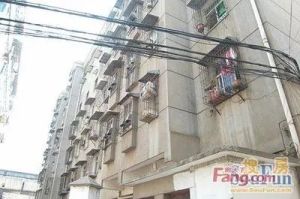 新建北郊、三小旁、有8平储藏间、看房方便