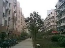 东三里桥路79弄 3室1厅 东南