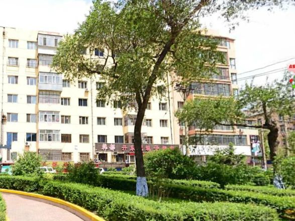 自来水厂家属楼实景图