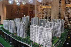 精装修,中高楼层,视野开阔,三开间朝南,诚心出售