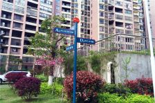 枫华府第3室1厅东南
