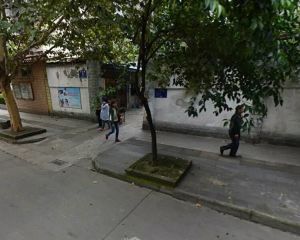 中新路7号3室1厅东南