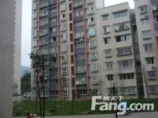 楼梯两房价格便宜,交通方便,刚修建的礼嘉大桥已通车