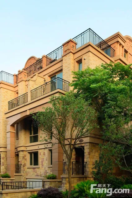 精品房 御翠园 5室2厅 诚心出售,常州天宁茶山御翠园二手房五室 - 房