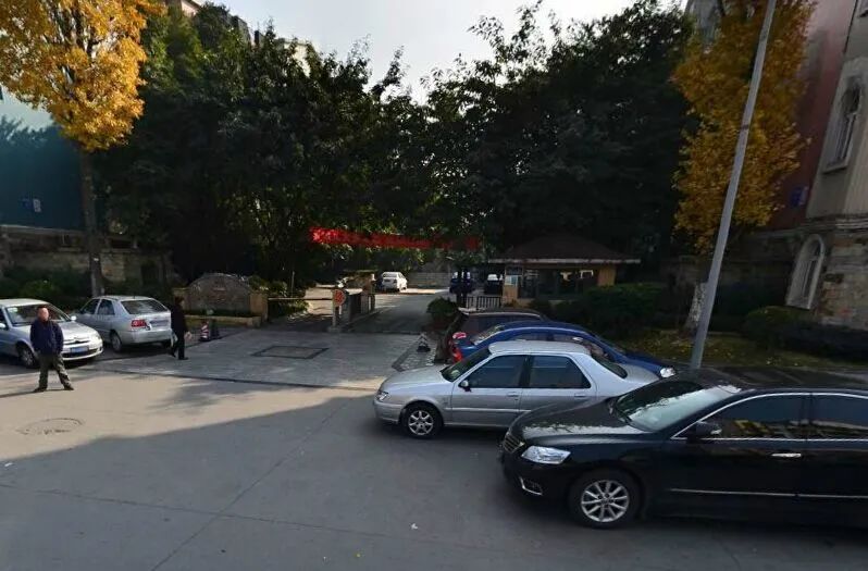 小区相关图
