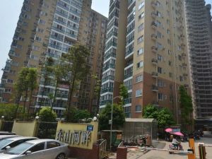 东山河畔2室1厅东南