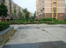 茗馨花园多层四楼房东诚心出售 房子各付各税 随时签约