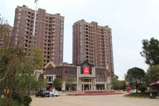 都铎城邦,满2年,证在手,精装修,楼层好,采光好