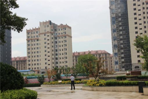  ���ὭɽһƷ2��1��1���ϱ�����700.00Ԫ/�³��� 