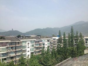 华夏广场小区3室1厅南