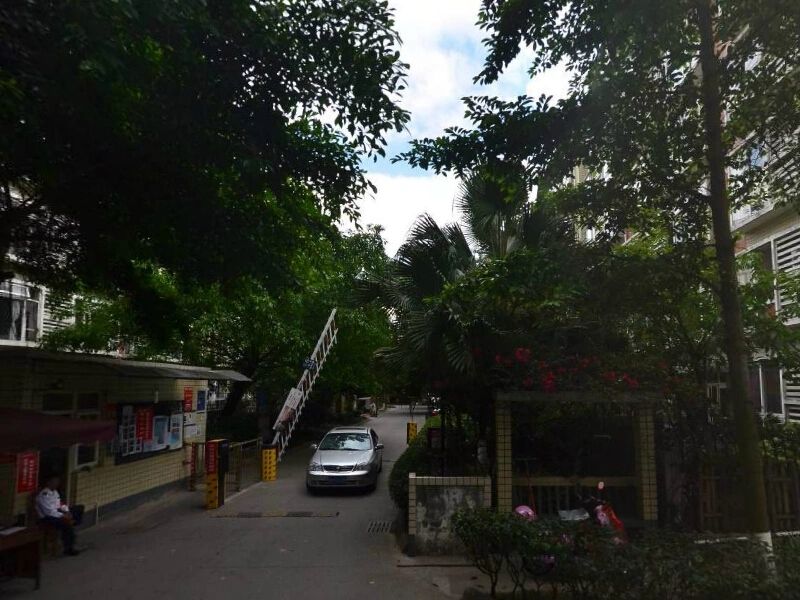 小区相关图