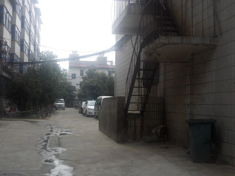 小区相关图