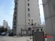 三室,楼层好,清水,封闭小区,近万达车站,地铁