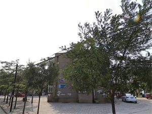 税东2层+一居室+独立卧室+交通便利+有停车位