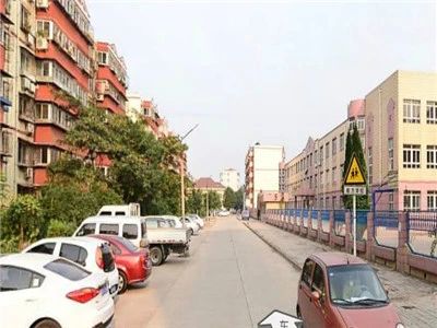 小区相关图